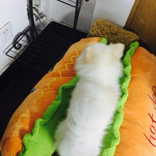 Load image into Gallery viewer, Hot Dog Bed