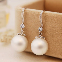 Load image into Gallery viewer, Huitan Classic imitation Pearl Ladies Earrings
